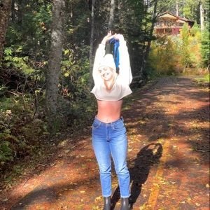 Meet your Posher, Taylor